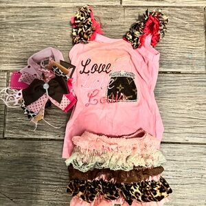 Baby boutique set. Custom-made. 18 months. Louis  inspired. 3 piece set